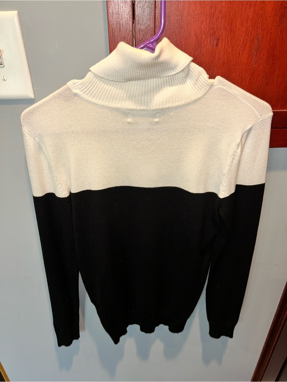Calvin Klein Two-Tone Turtleneck Sweater - Cream & Black
